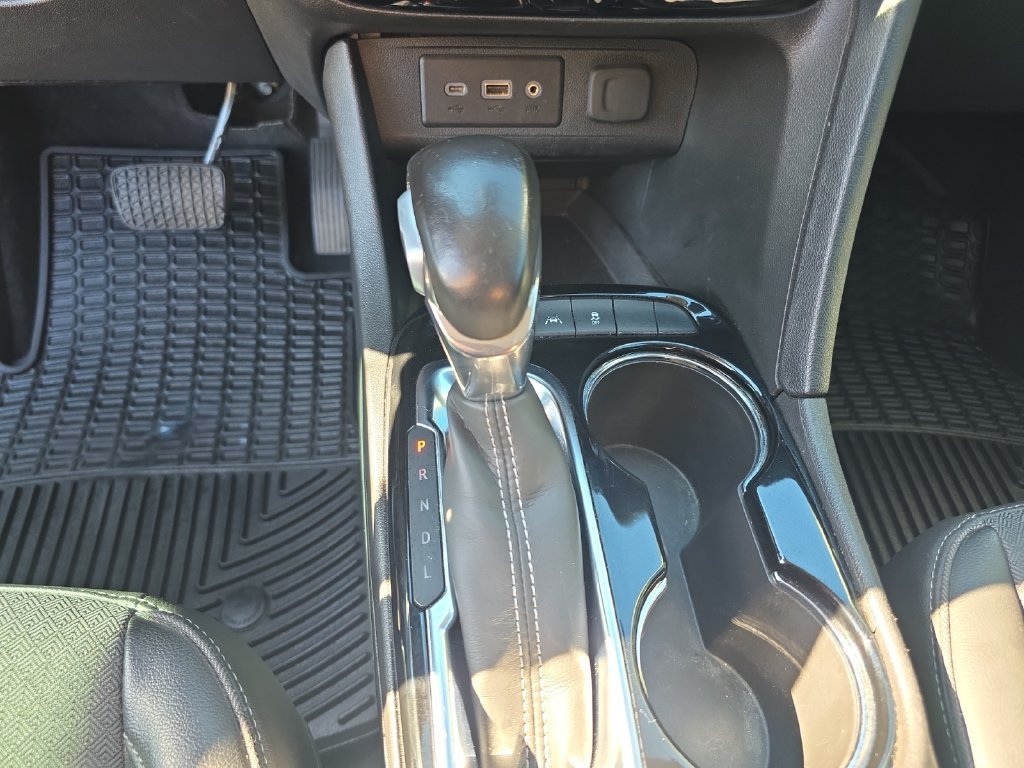 Used 2022 Buick Encore GX Preferred FWD image 18