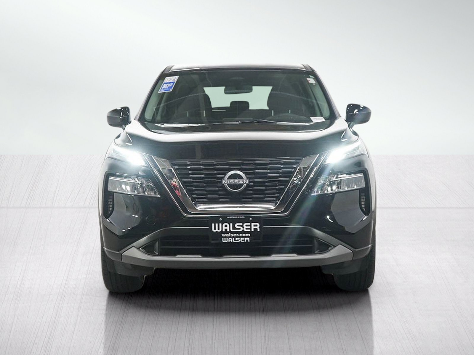 Used 2023 Nissan Rogue SV AWD/4WD image 8