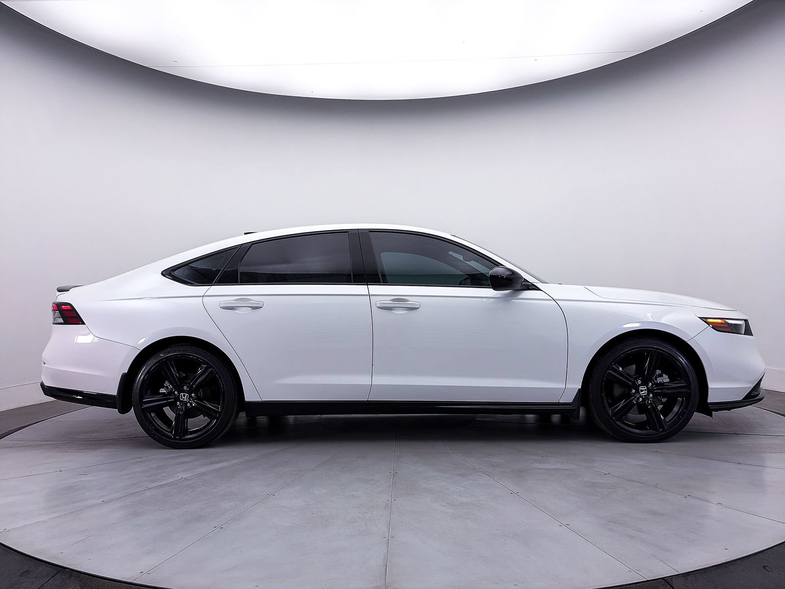 Used 2023 Honda Accord Sport image 44
