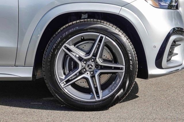 New 2024 Mercedes-Benz GLS 450 4MATIC image 10