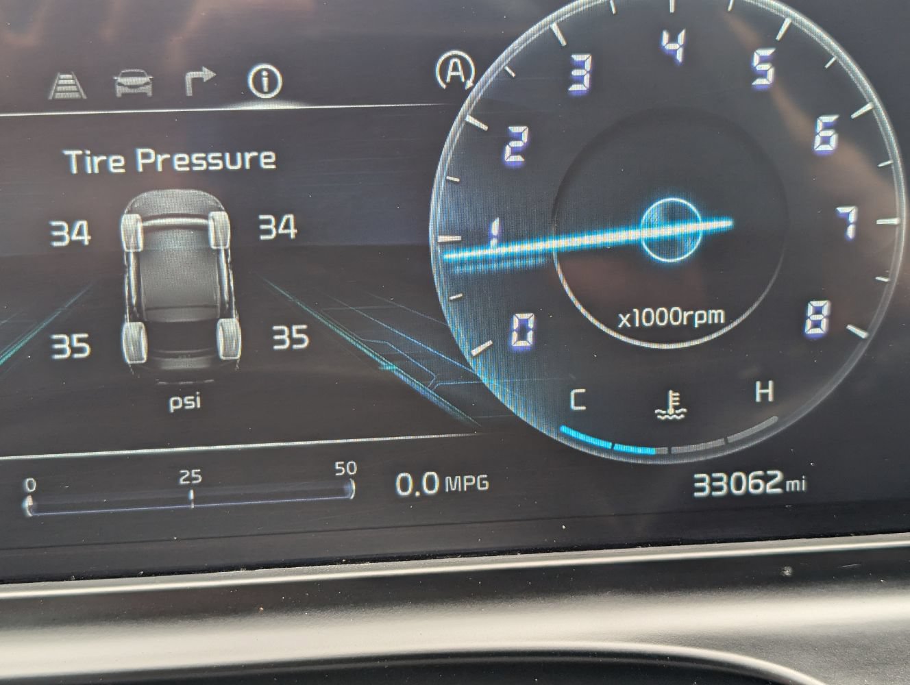 Used 2025 Kia Seltos EX FWD image 18