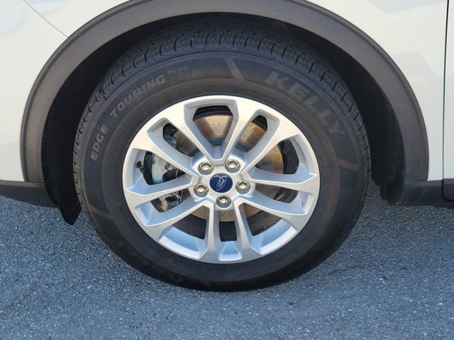 Certified 2020 Ford Escape SE image 8