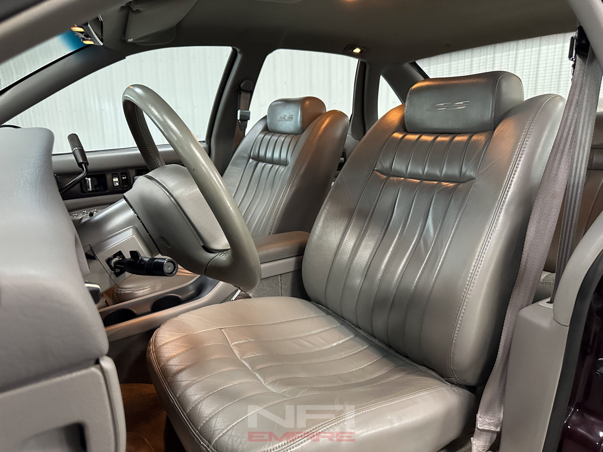 Used 1995 Chevrolet Impala SS RWD image 24