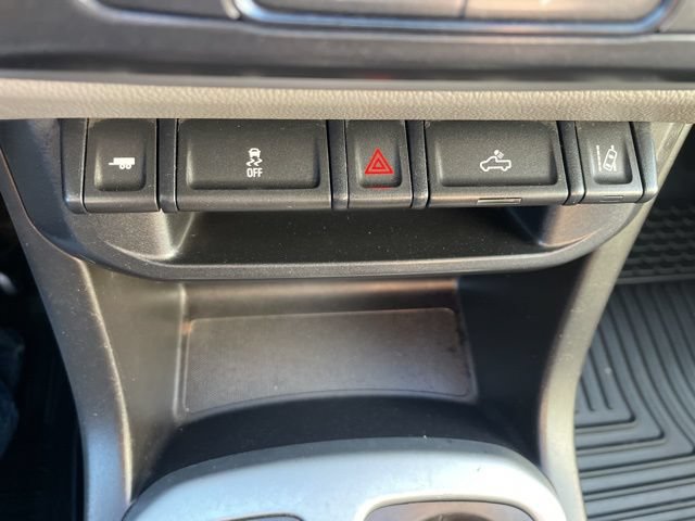 Used 2016 Chevrolet Colorado LT w/ Safety Package AWD/4WD image 17