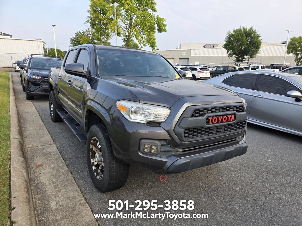 Used 2017 Toyota Tacoma SR w/ SR Convenience Package RWD image 3
