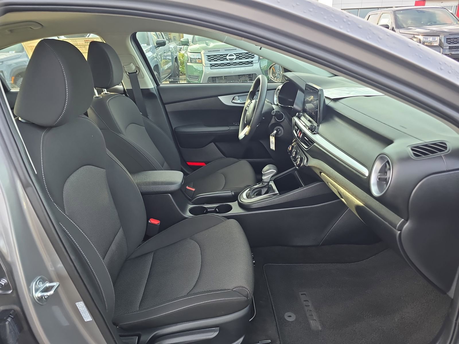 Used 2024 Kia Forte LXS image 28