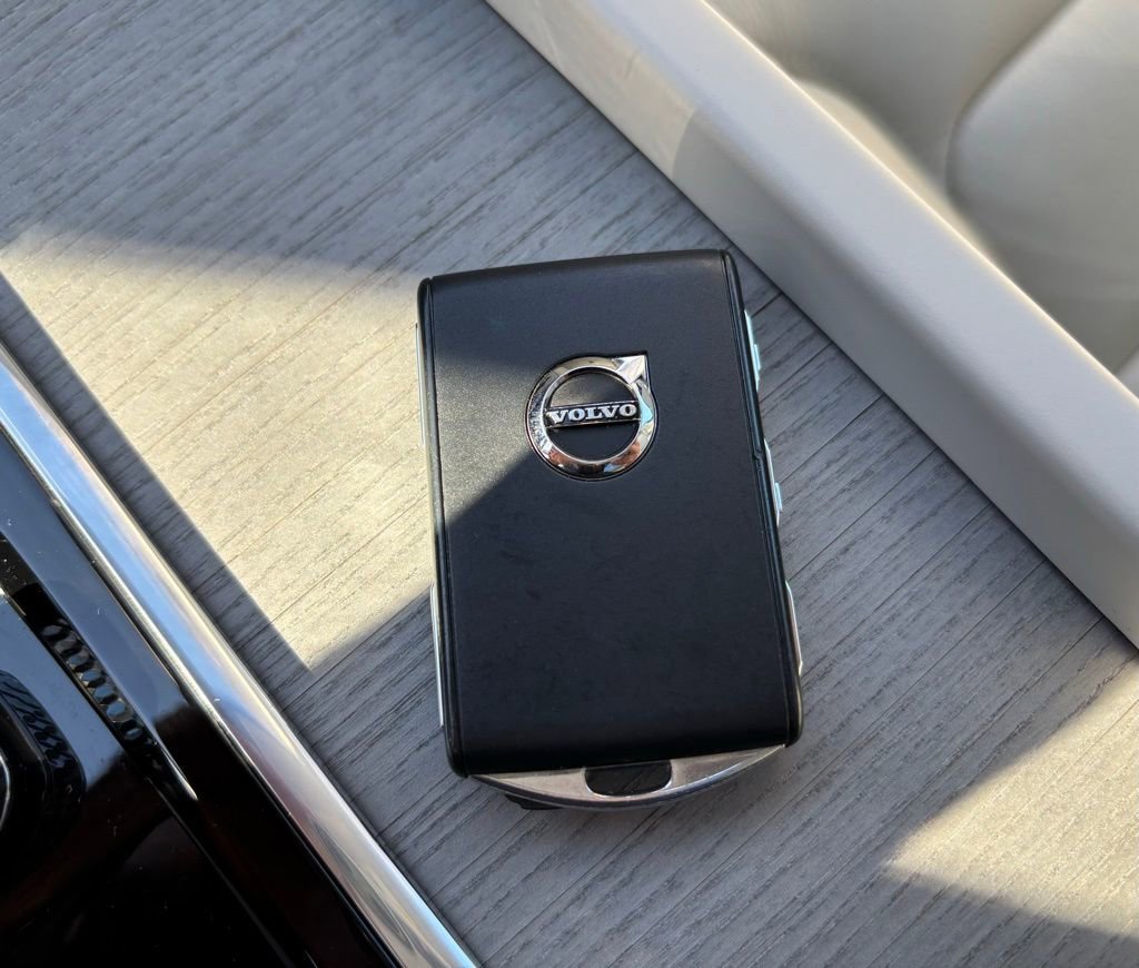 Certified 2023 Volvo S60 B5 Plus w/ Climate Package image 35