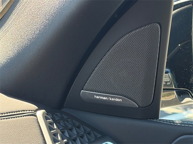 New 2026 BMW X5 xDrive50e w/ M Sport Package image 25