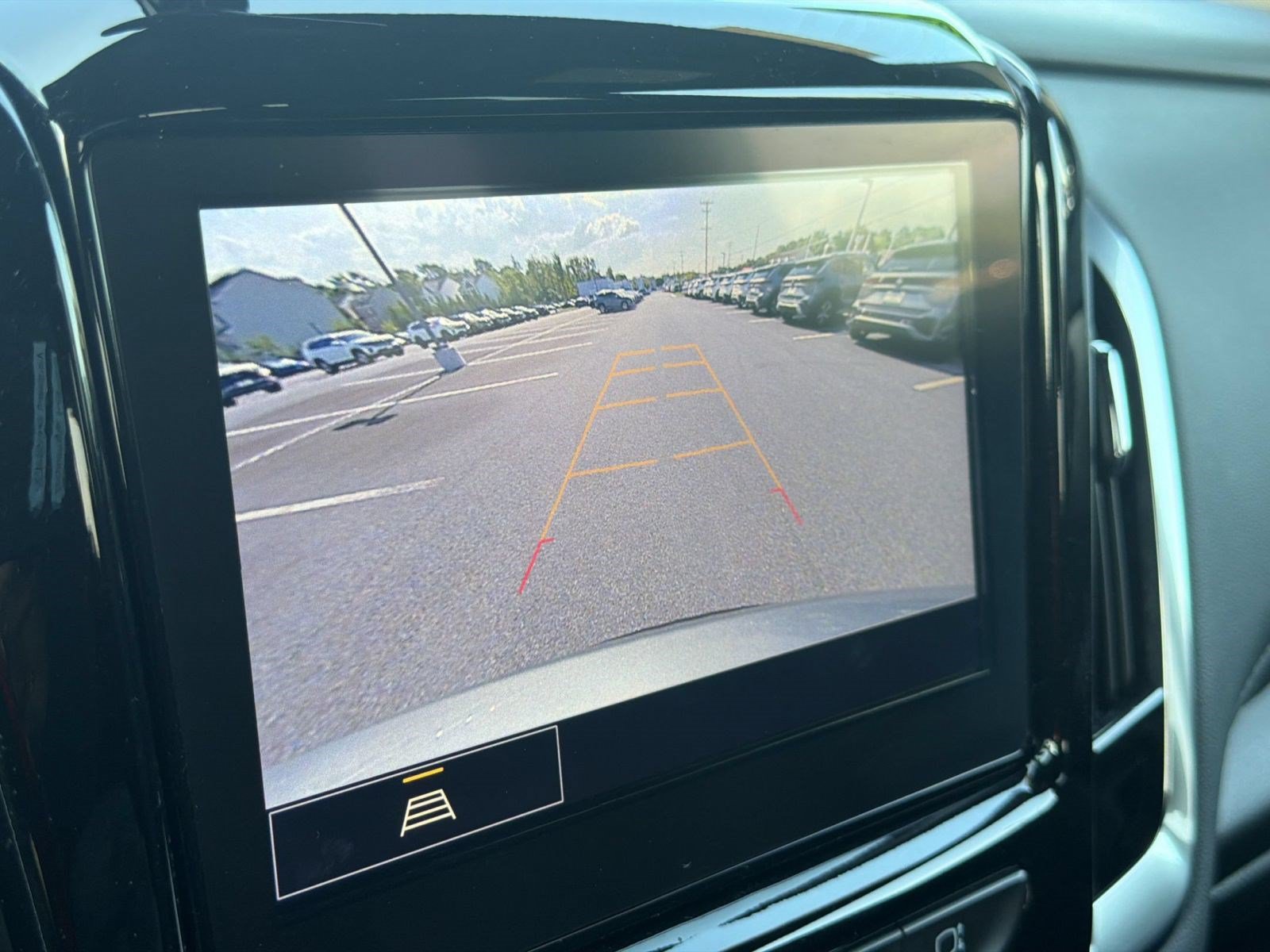 Used 2023 Chevrolet Traverse LT w/ LPO, Floor Liner Package AWD/4WD image 17