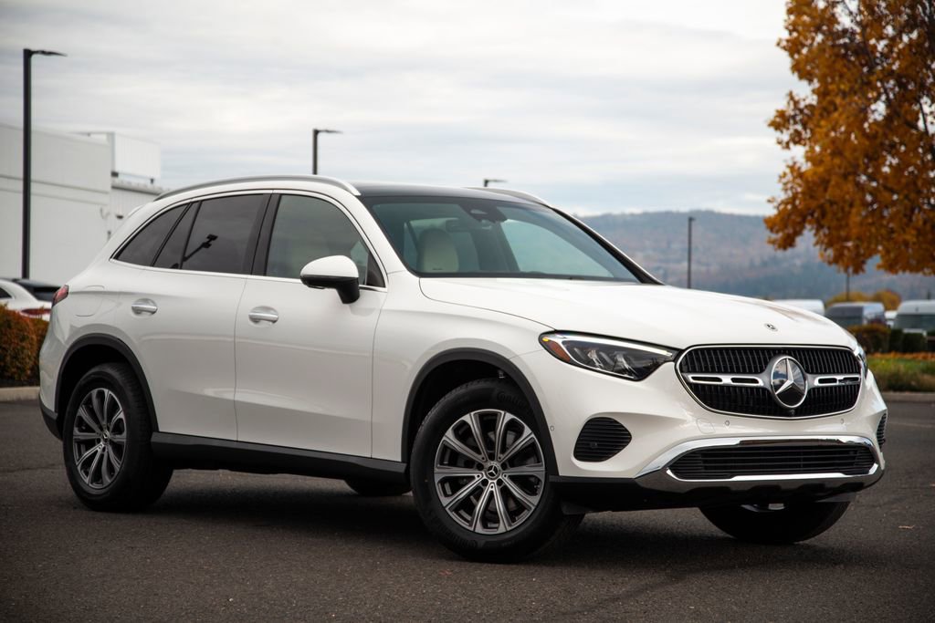 New 2026 Mercedes-Benz GLC 300 GLC 300 video 3