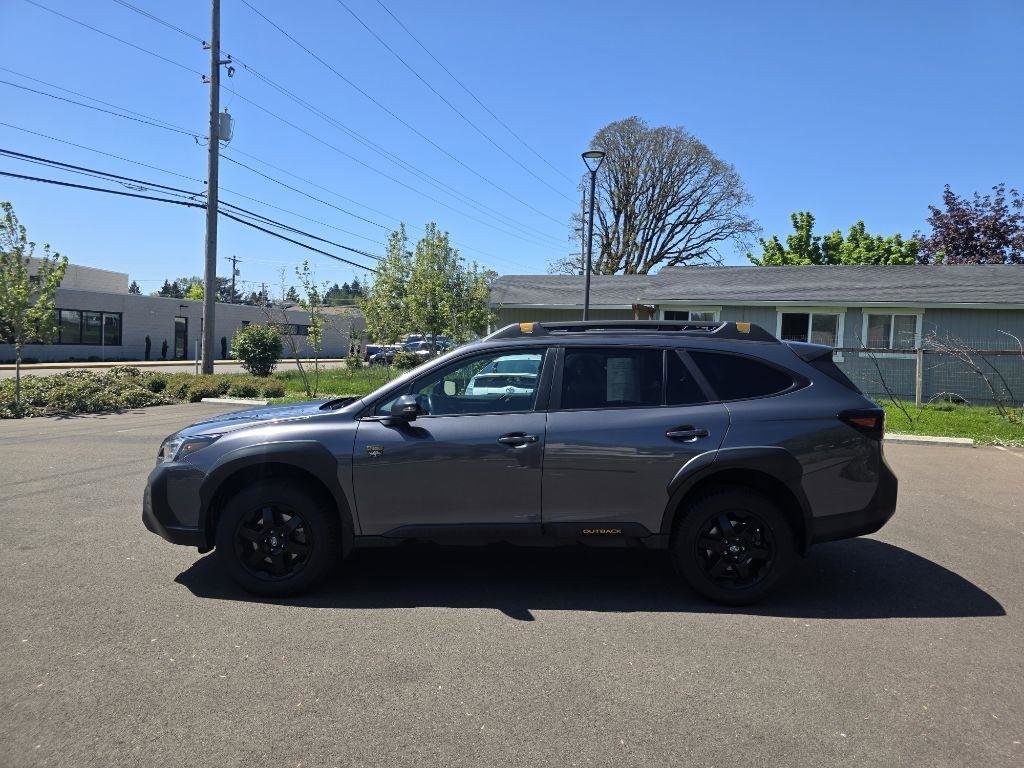 Used 2022 Subaru Outback Wilderness w/ Wilderness Package AWD/4WD image 92