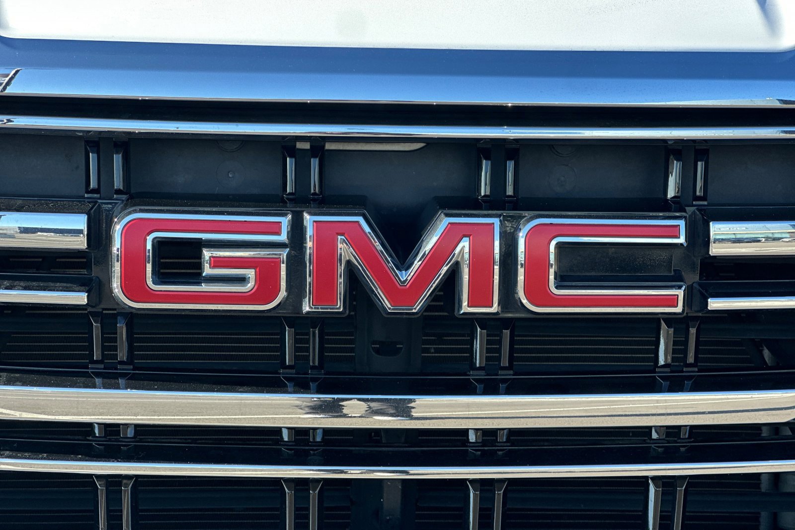 Used 2021 GMC Yukon SLT image 48