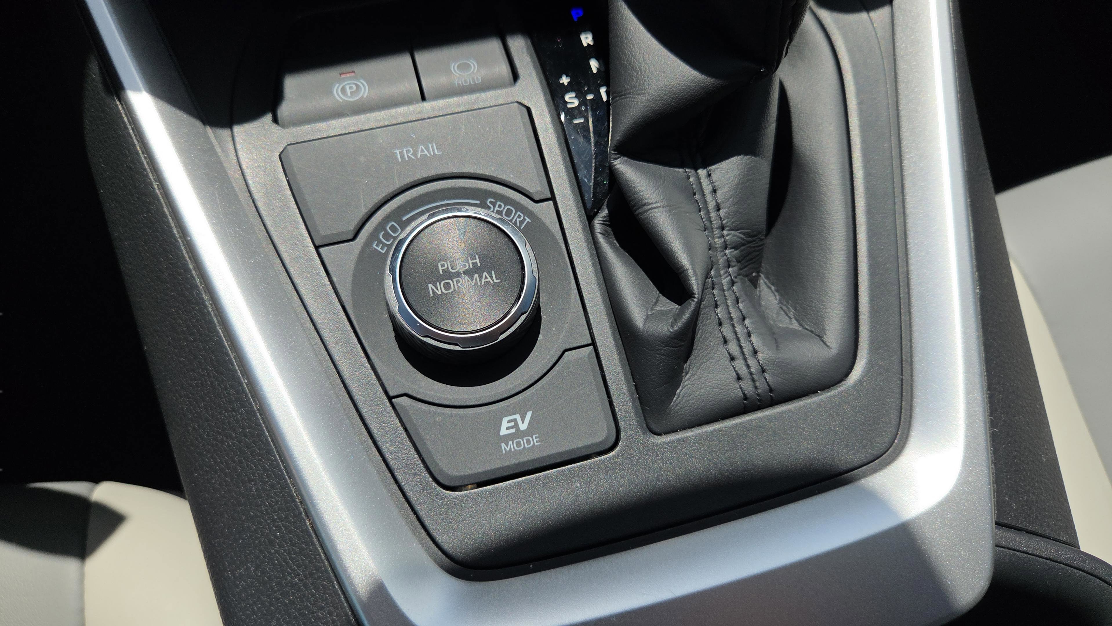 Certified 2023 Toyota RAV4 XLE Premium AWD/4WD image 14