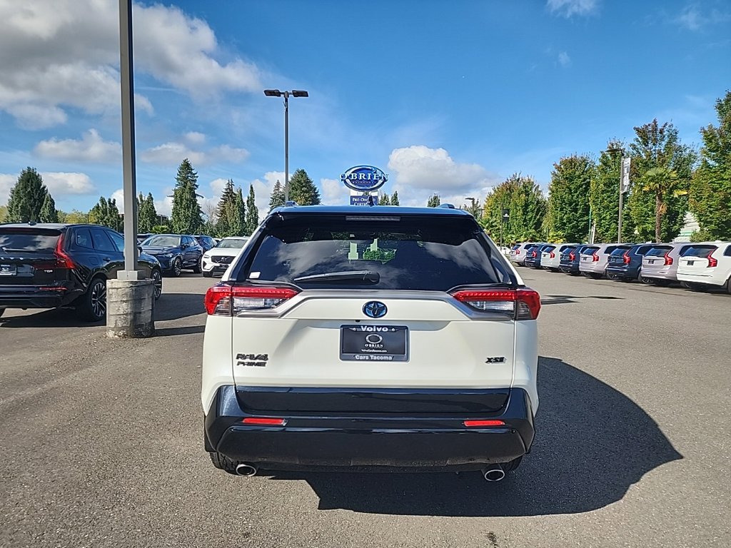 Used 2022 Toyota RAV4 XSE AWD/4WD image 4