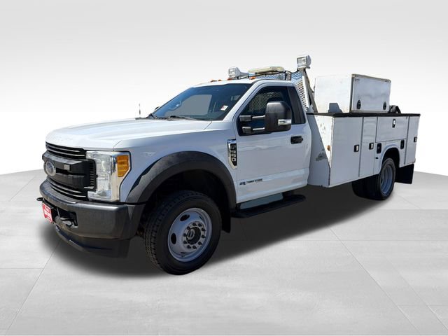 Used 2017 Ford F550 4x4 Regular Cab Super Duty image 7