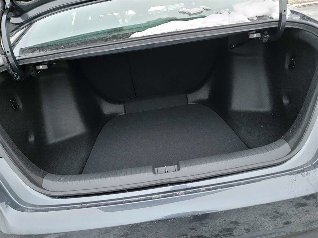 Certified 2024 Honda Accord EX image 18