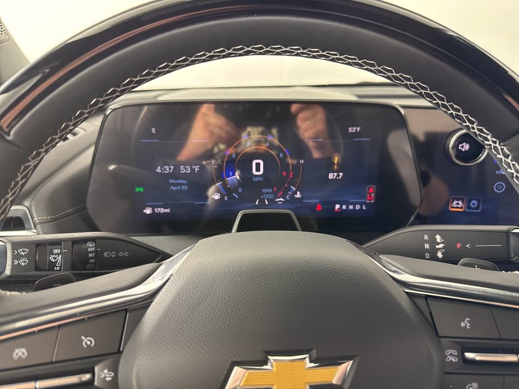 New 2026 Chevrolet Traverse High Country FWD image 28
