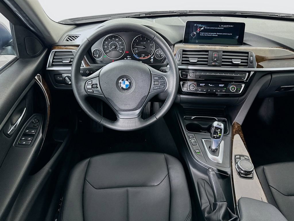 Used 2016 BMW 320i Sedan RWD image 22