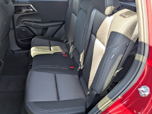 Used 2026 Mitsubishi Outlander ES FWD image 17