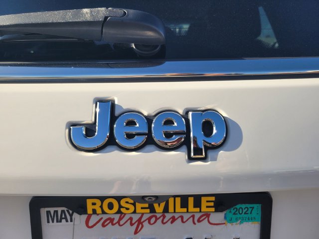 Used 2022 Jeep Compass Latitude AWD/4WD image 10