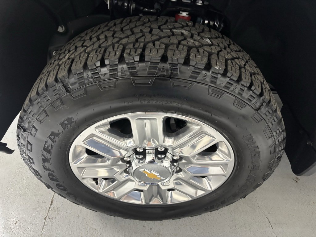 New 2025 Chevrolet Silverado 3500 High Country w/ Technology Package image 6