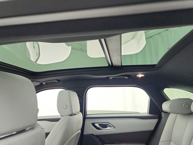 New 2026 Land Rover Range Rover Velar Dynamic SE image 25