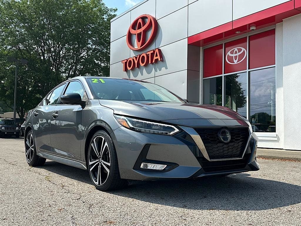 Used 2021 Nissan Sentra SR w/ SR Premium Package FWD image 9