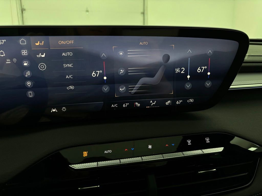 New 2026 Buick Enclave Sport Touring w/ Power Package image 29