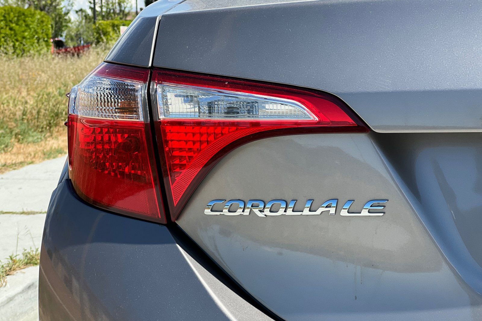Used 2015 Toyota Corolla LE image 25