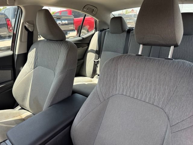 Used 2026 Toyota Camry LE FWD image 10