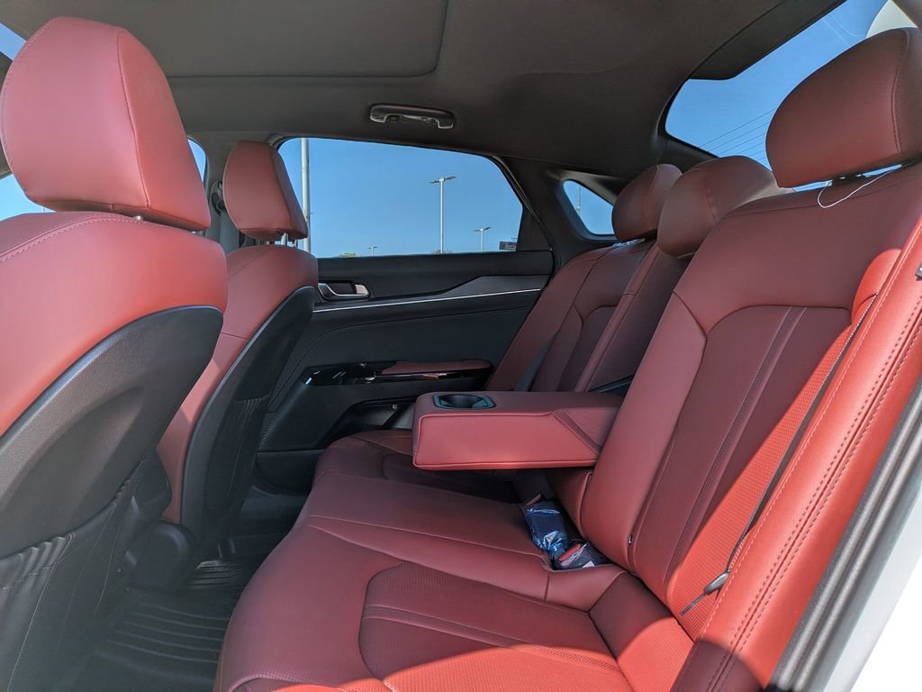 Used 2025 Kia K5 GT-Line w/ GT-Line Premium Package FWD image 34