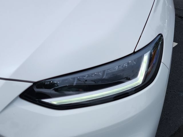 Used 2025 Honda HR-V LX image 9