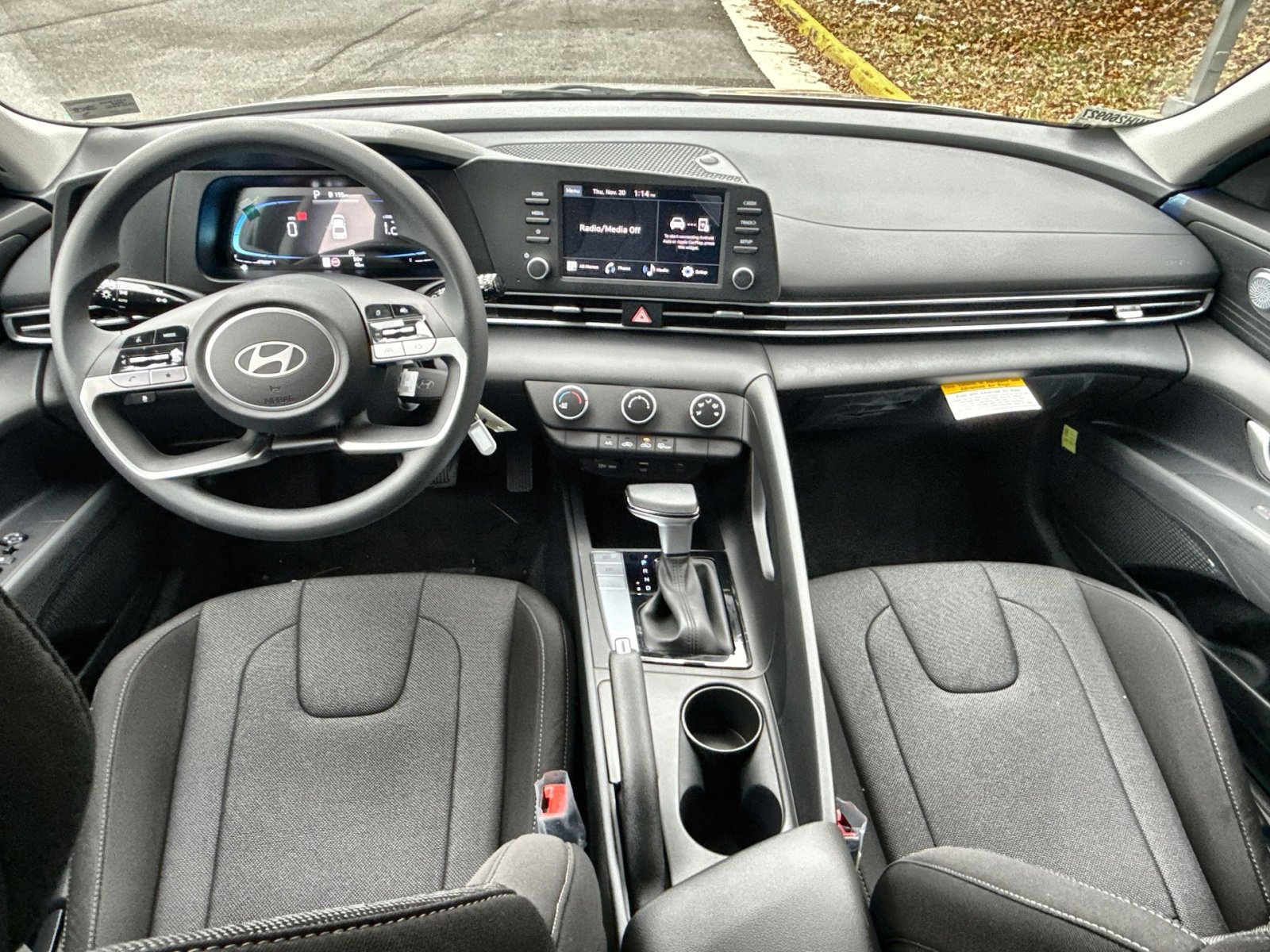 New 2026 Hyundai Elantra SE image 22