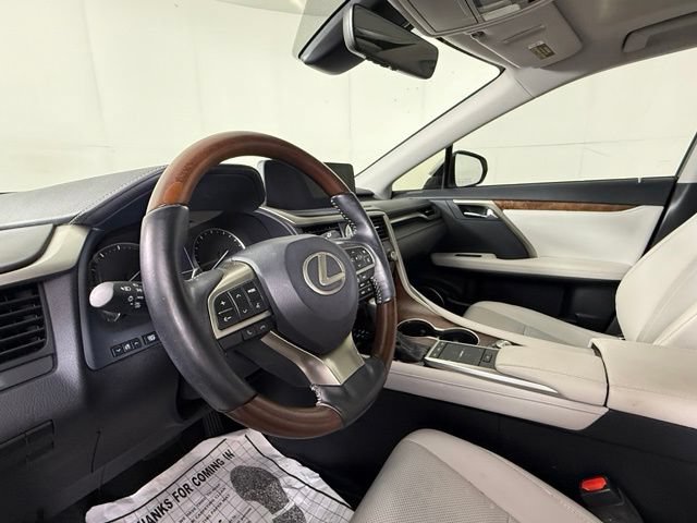 Used 2022 Lexus RX 350L FWD w/ Premium Package image 19