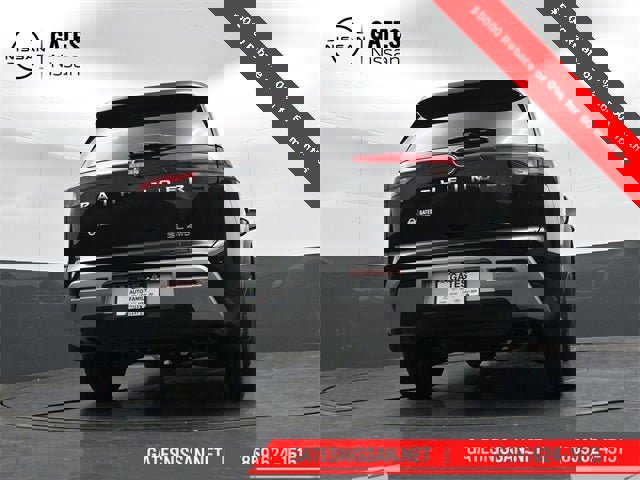 New 2025 Nissan Pathfinder SL image 32