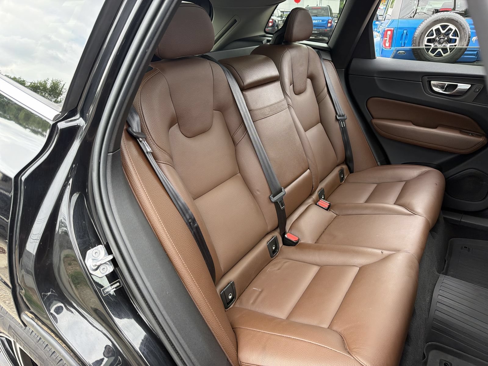 Used 2019 Volvo XC60 T6 Inscription w/ Protection Package AWD/4WD image 20