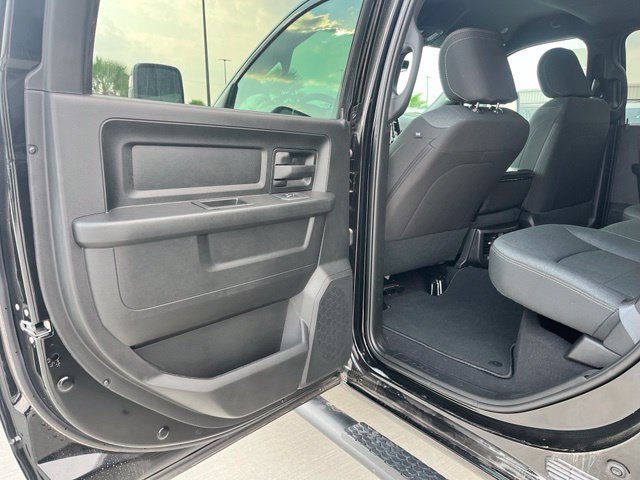 New 2027 RAM 3500 Tradesman AWD/4WD image 17