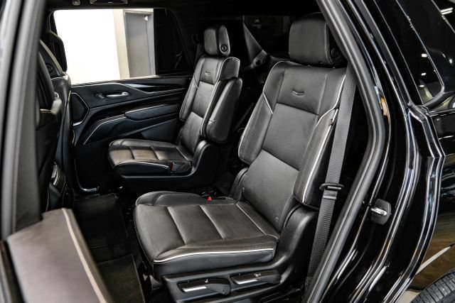 Used 2024 Cadillac Escalade Sport w/ LPO, ONYX Package AWD/4WD image 54