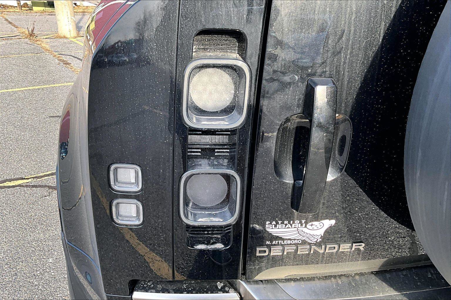 Used 2021 Land Rover Defender 90 X image 29