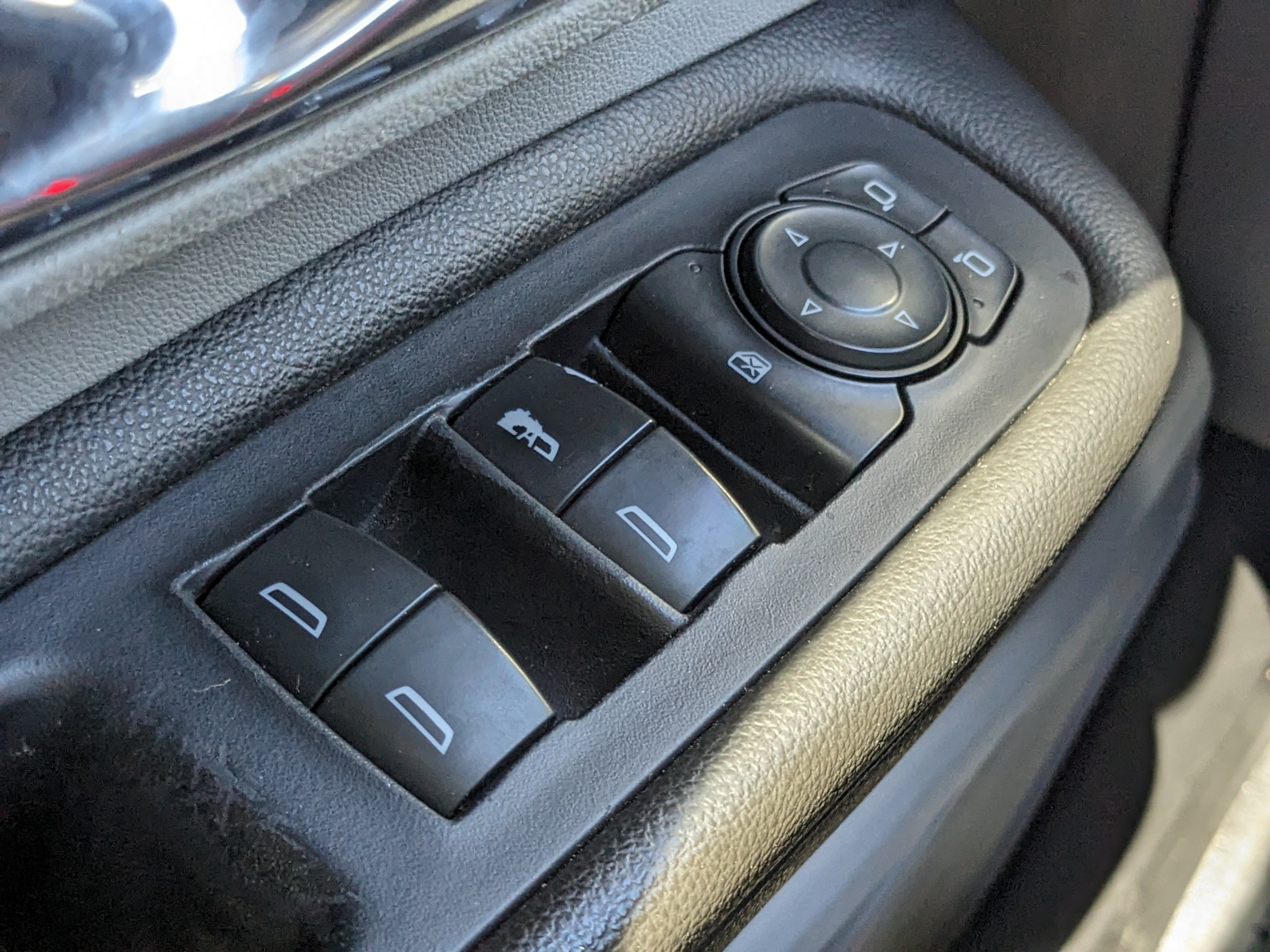 Used 2020 GMC Terrain SLT w/ Preferred Package FWD image 25
