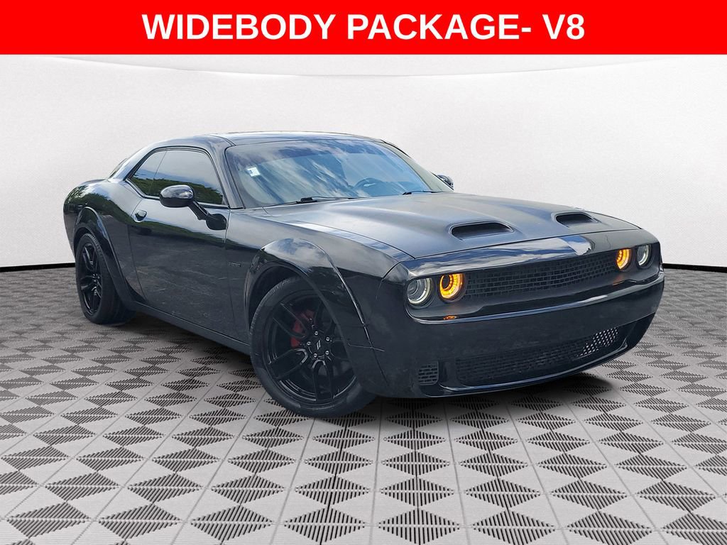 Used 2020 Dodge Challenger R/T image 1