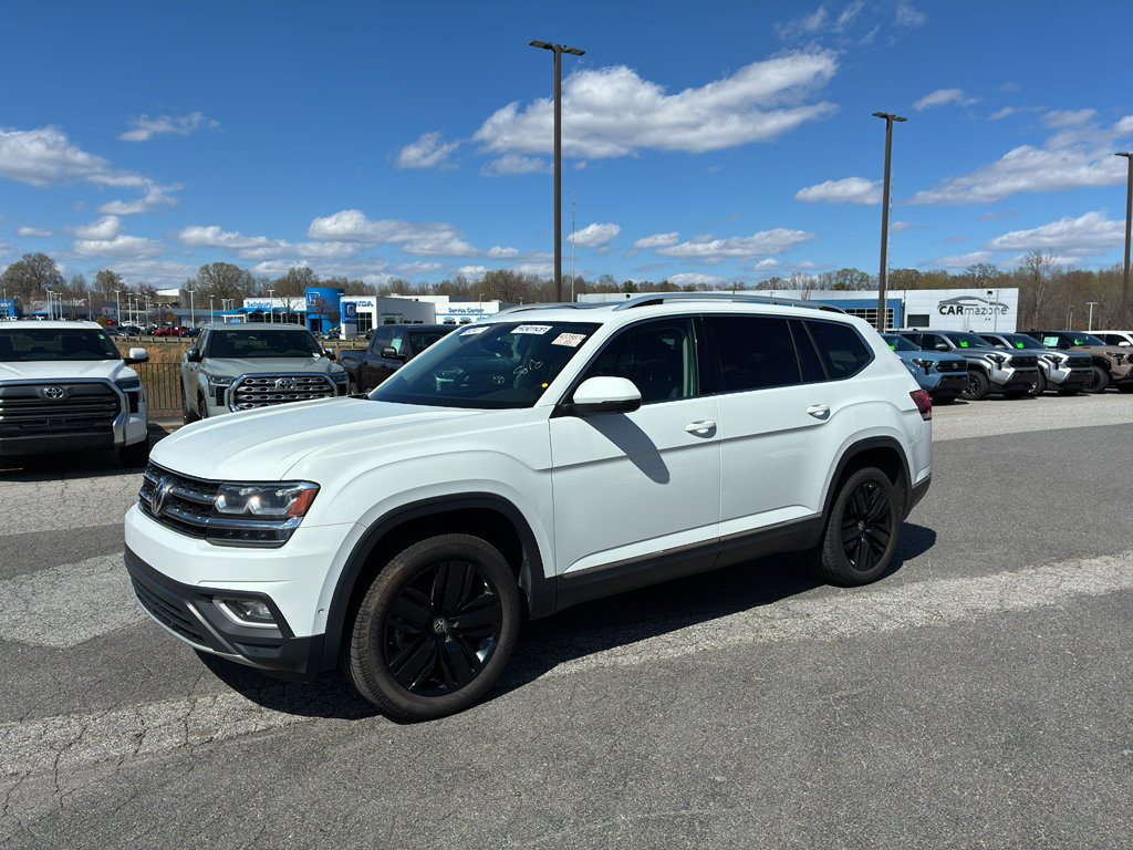Used 2018 Volkswagen Atlas SEL Premium image 3
