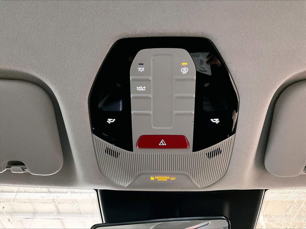 Used 2025 Kia K4 EX FWD image 22