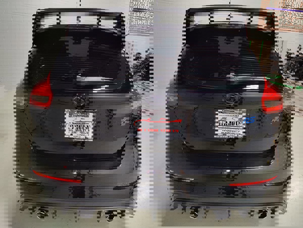 Used 2017 Ford Focus RS image 8