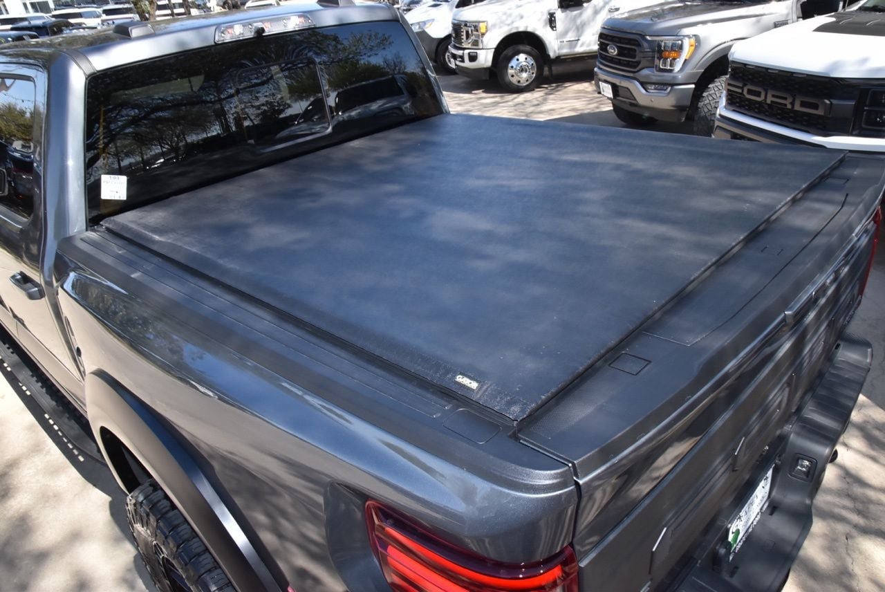 Used 2025 Ford F150 Raptor image 40