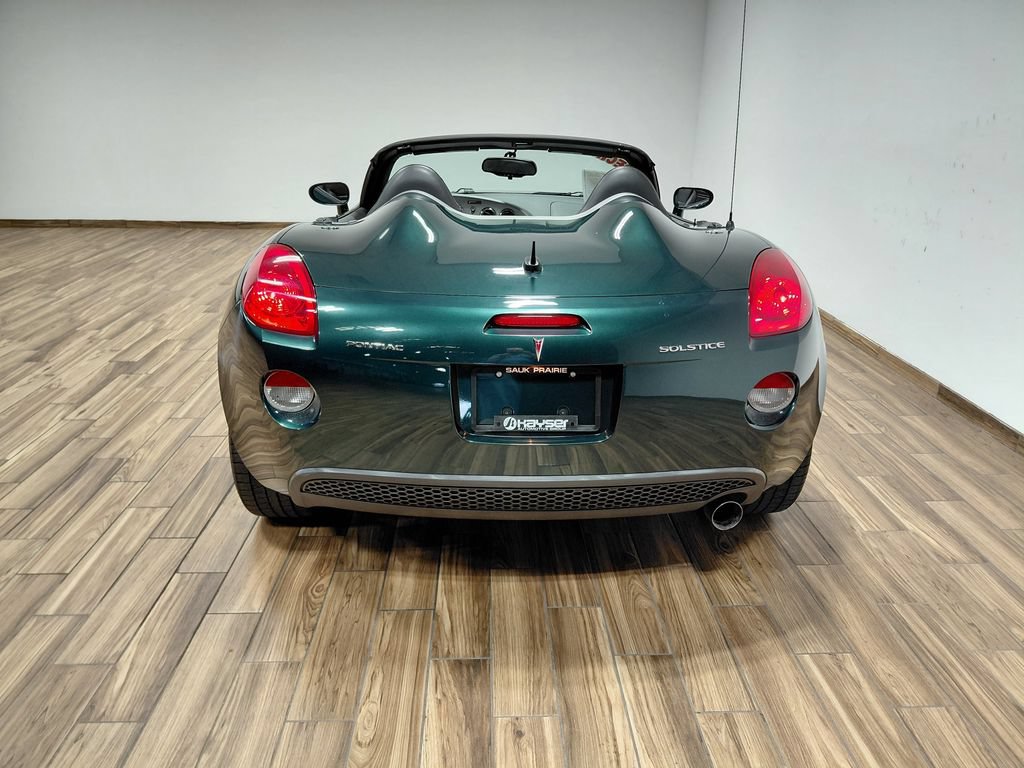 Used 2007 Pontiac Solstice Convertible w/ Premium Package RWD image 24