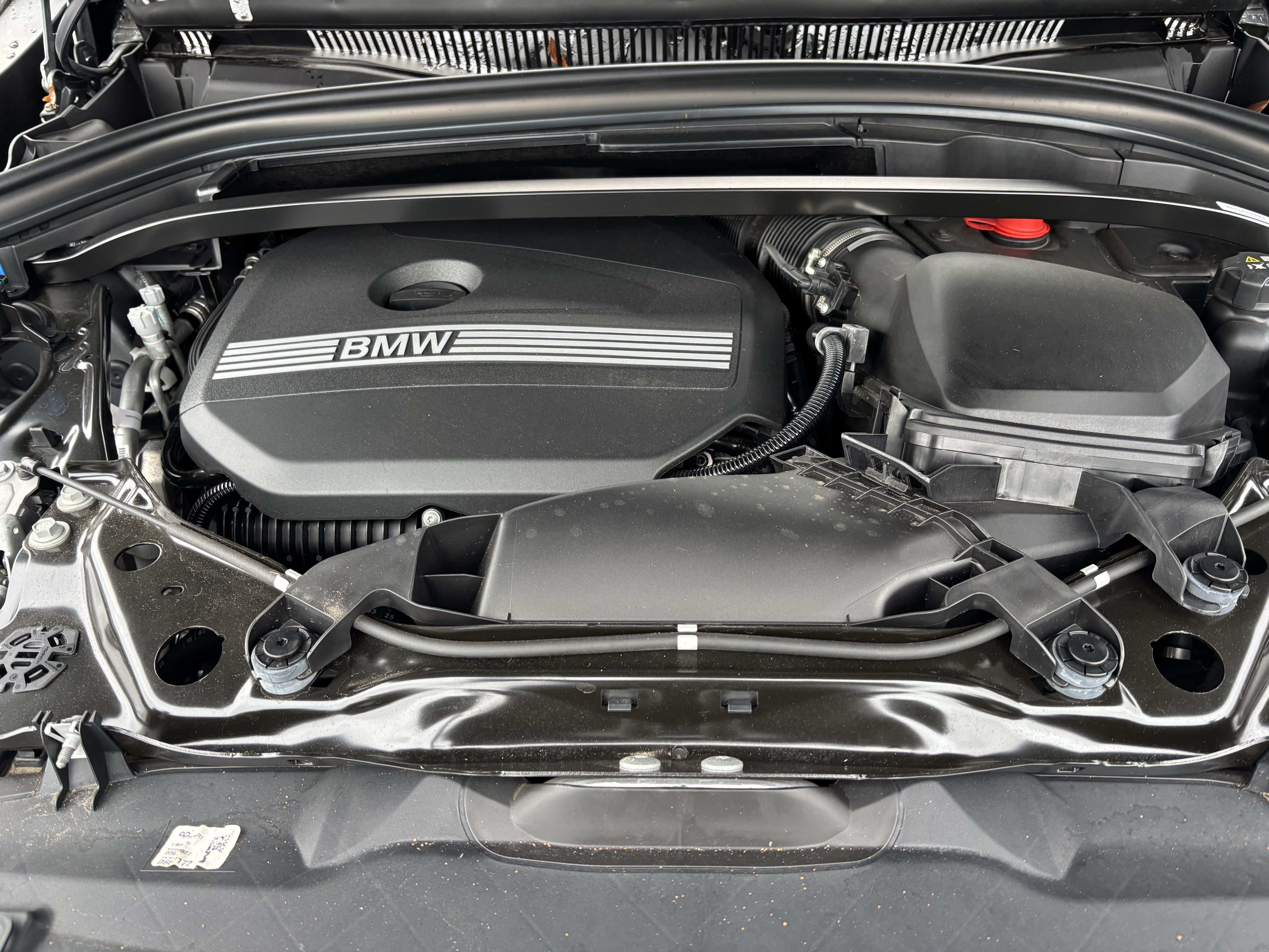 Certified 2025 BMW X2 xDrive28i AWD/4WD image 36