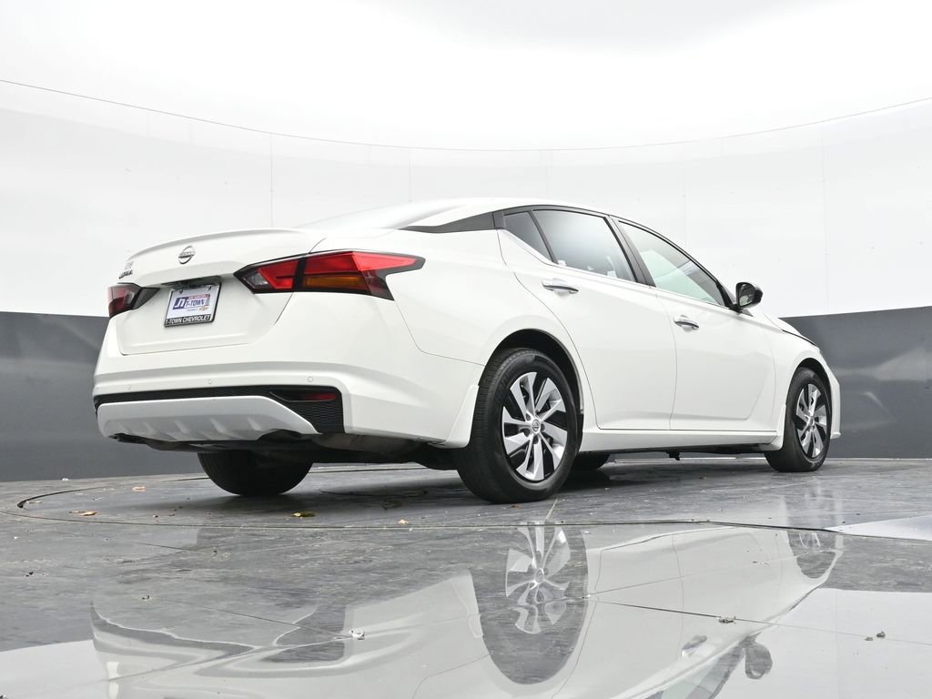 Used 2024 Nissan Altima 2.5 S image 39