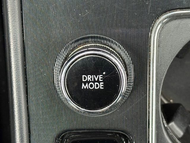 Used 2022 Lincoln Corsair AWD w/ Premium Package image 27