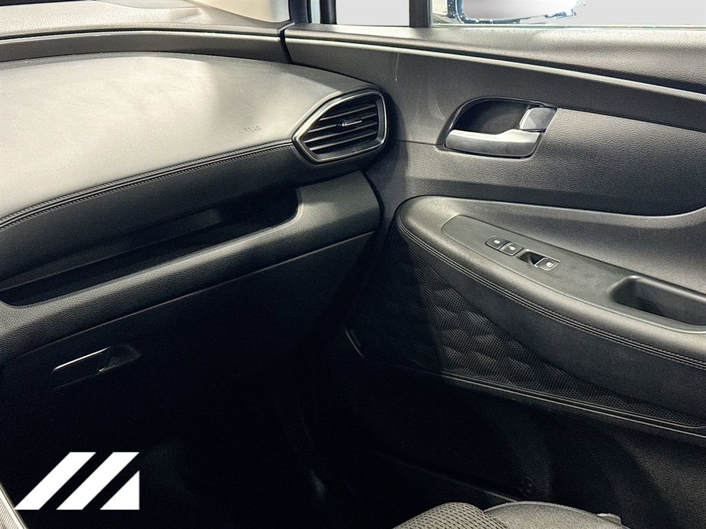 Used 2023 Hyundai Santa Fe SEL image 25